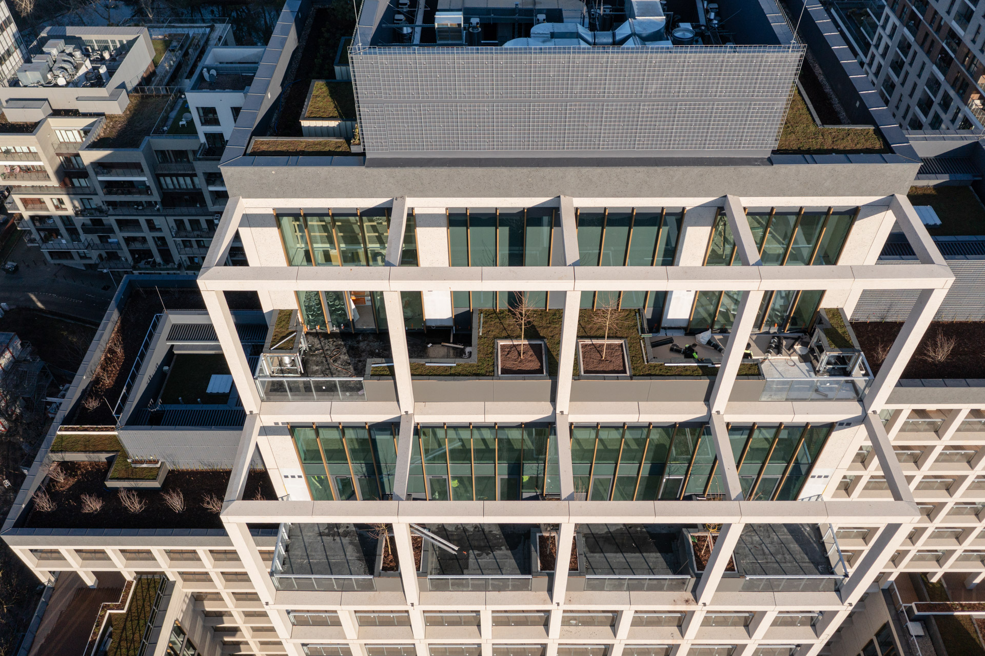 The Upper House by Angel - elewacja z prefabrykatów betonowych