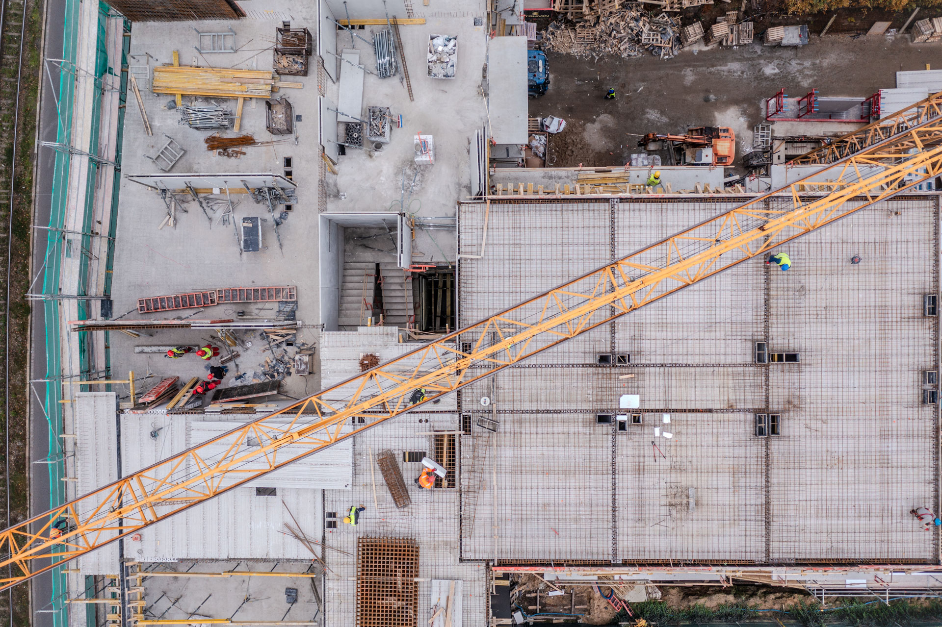 Budynek mieszkalno-usługowy z wykorzystaniem prefabrykatów betonowych