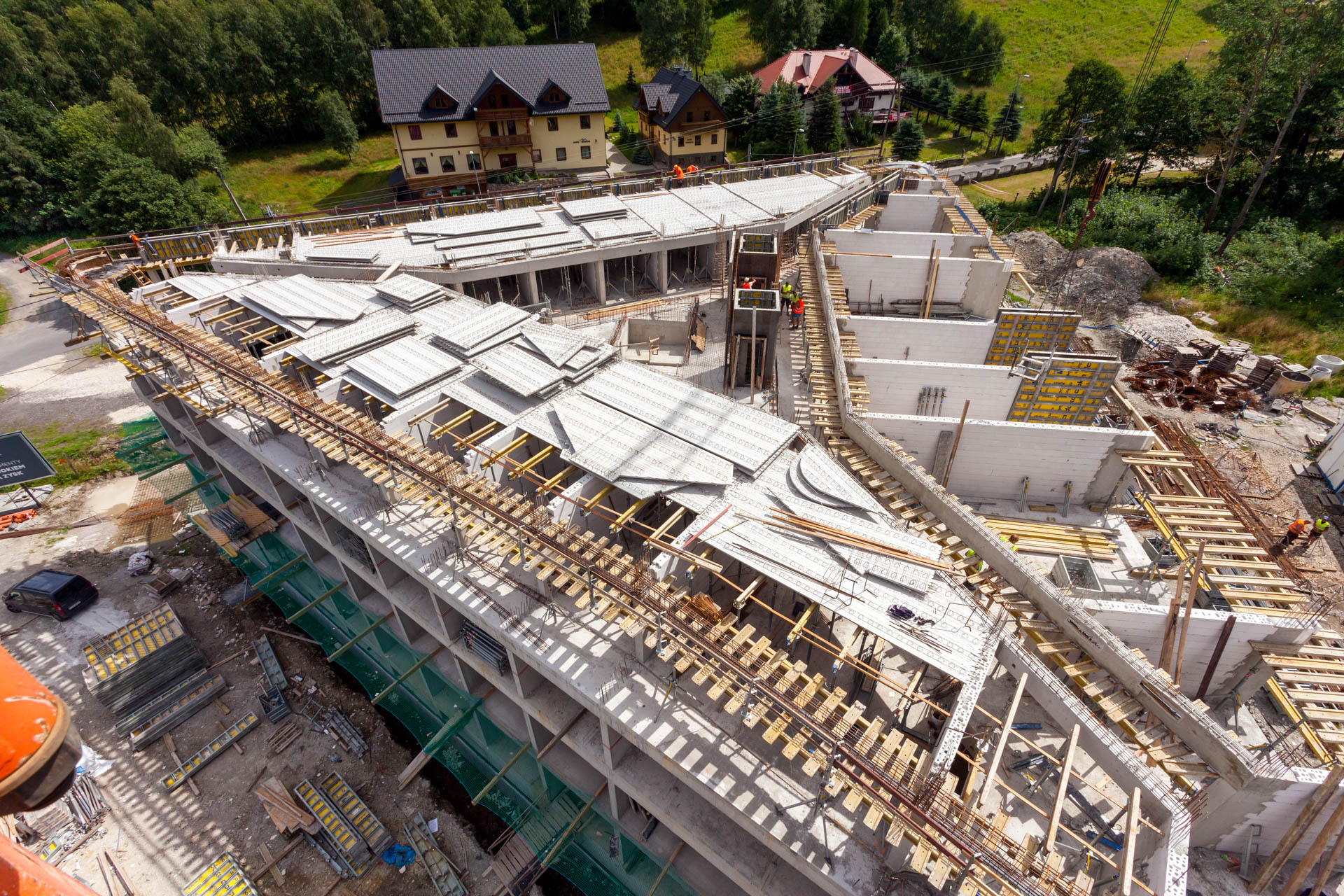 Resorty w górach | Biała i Czarna Perła