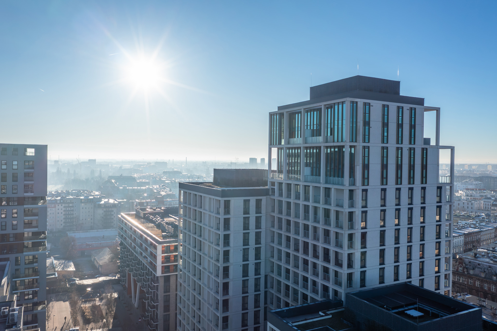 The Upper House by Angel - elewacja z prefabrykatów betonowych